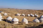 Coupoles et déserts d'Ouzbékistan