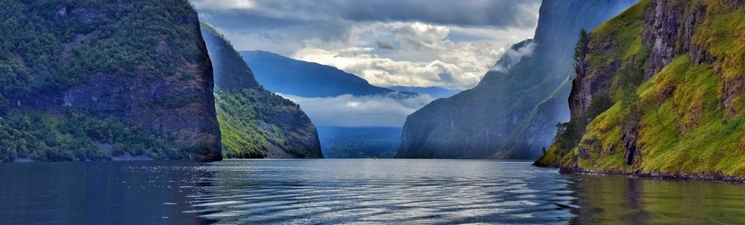 Fjords tranquilles de Norvège
